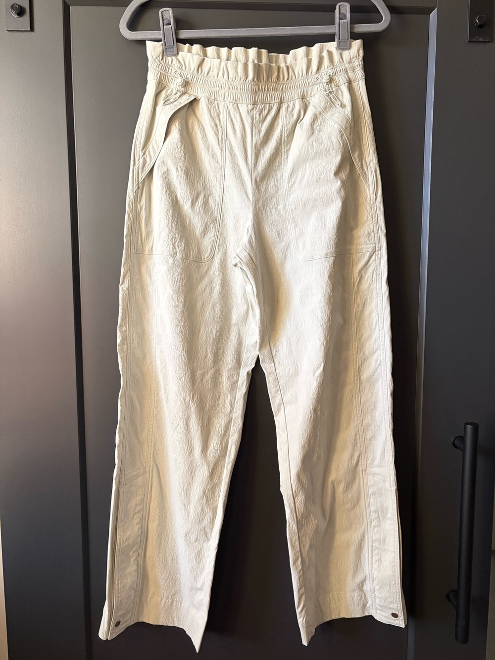 Athleta Trekkie Parachute Pants | Mint Green | Ruffle & Drawstring Waist